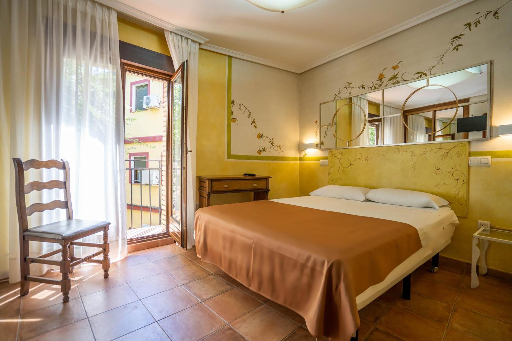 Yit Puerta Bisagra Hotel Toledo Ngoại thất bức ảnh